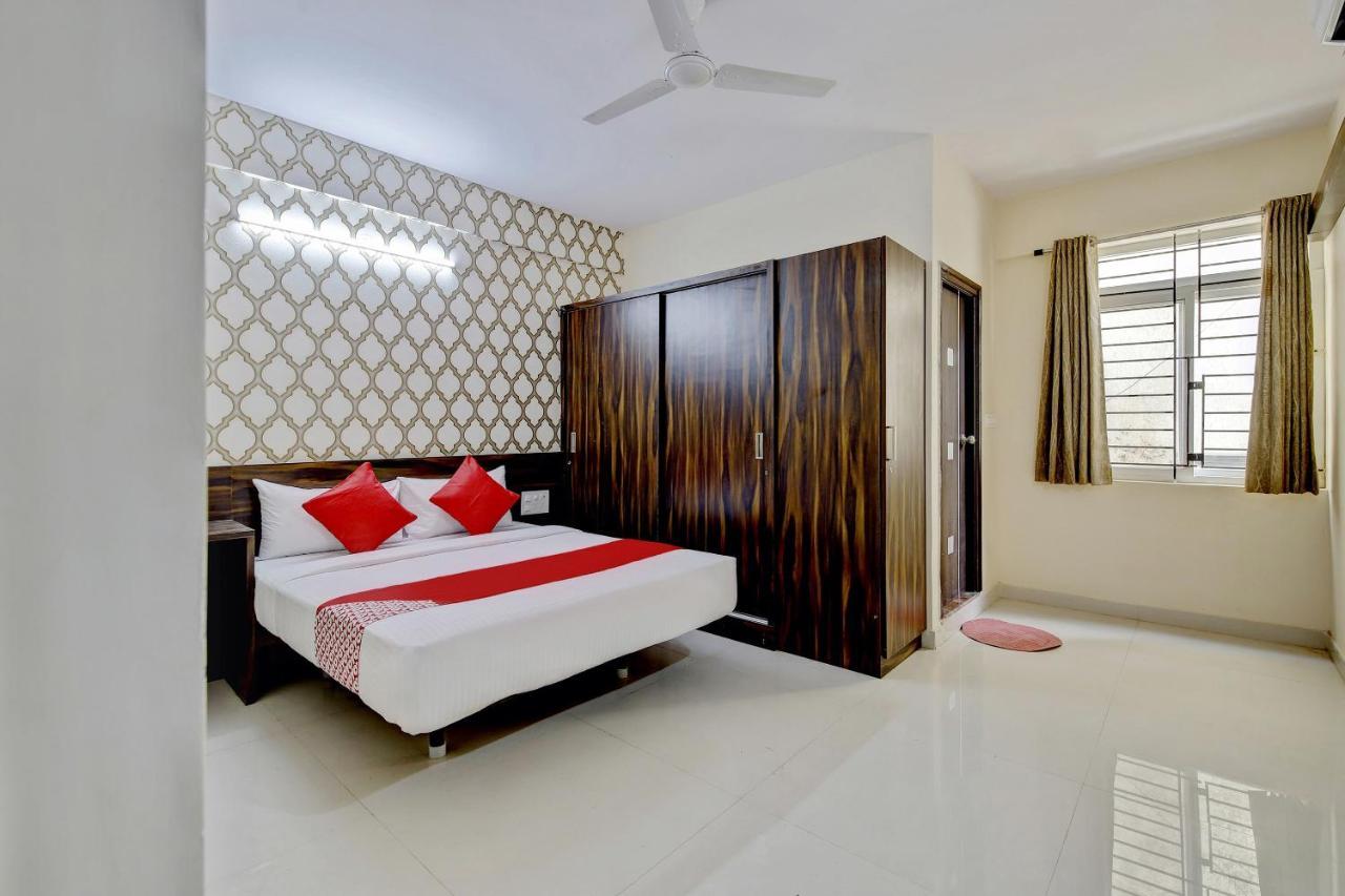 Oyo Flagship Varcity Pearl Near Nexus Mall Koramangala Бангалор Екстериор снимка
